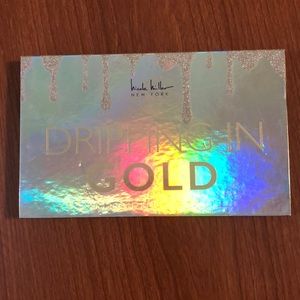 Dripping in Gold Highlighter Palette